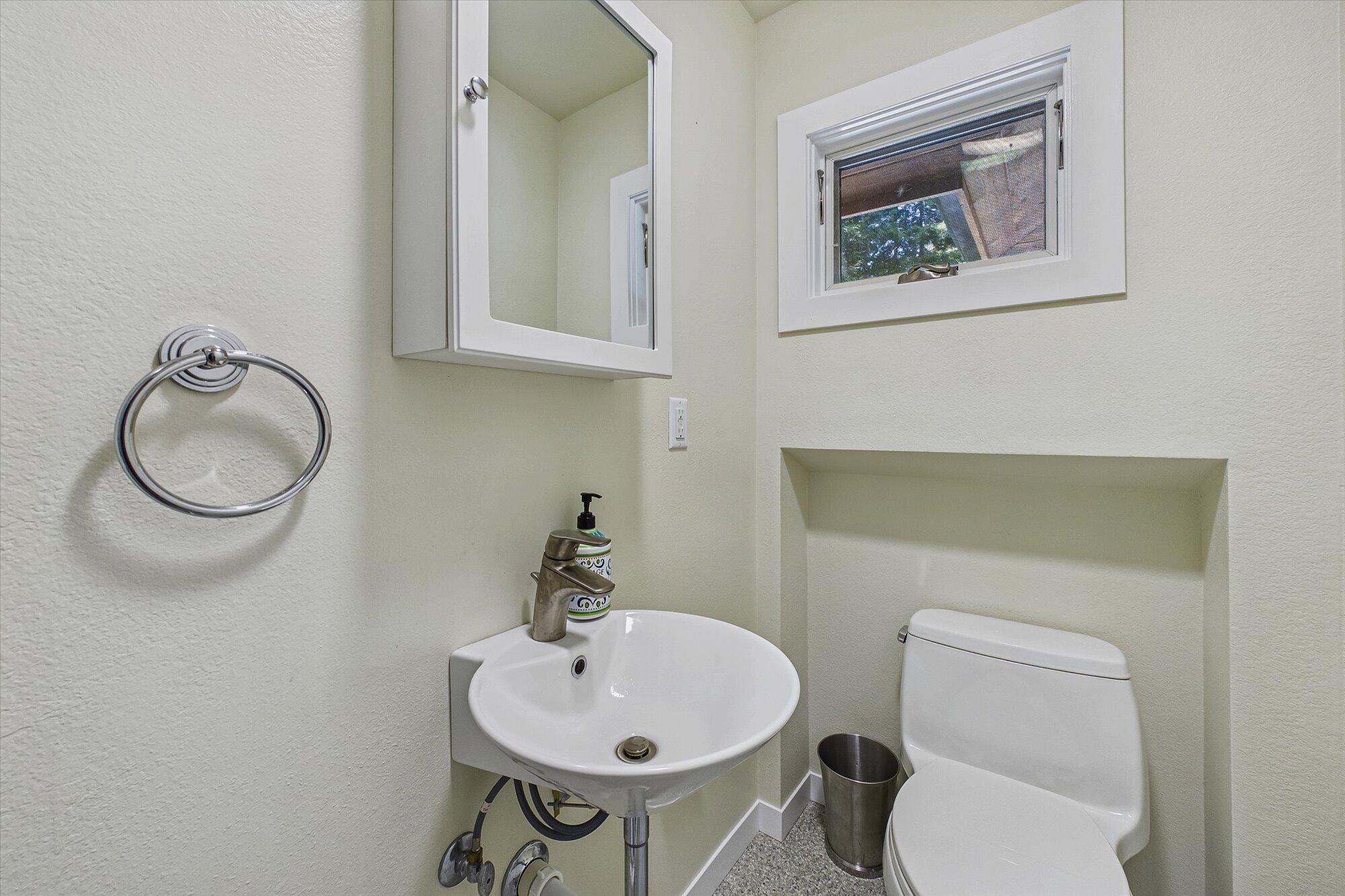 2430 Graham Road Bayside, CA 95524 - Photo 116 of 129