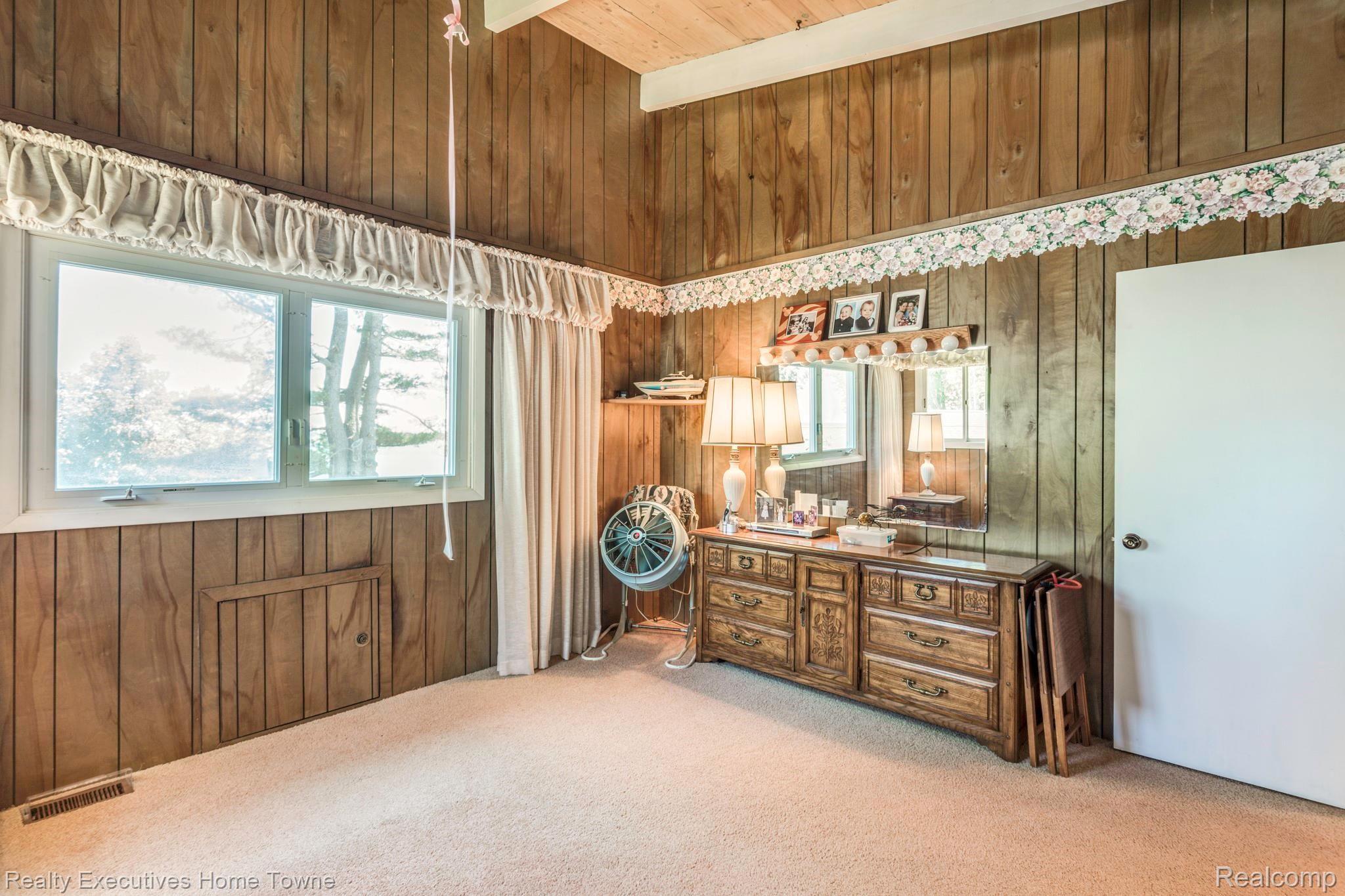 8641 Lakeshore Road Lexington, MI 48450 - Photo 47 of 54 8641 Lakeshore Rd-19.jpg