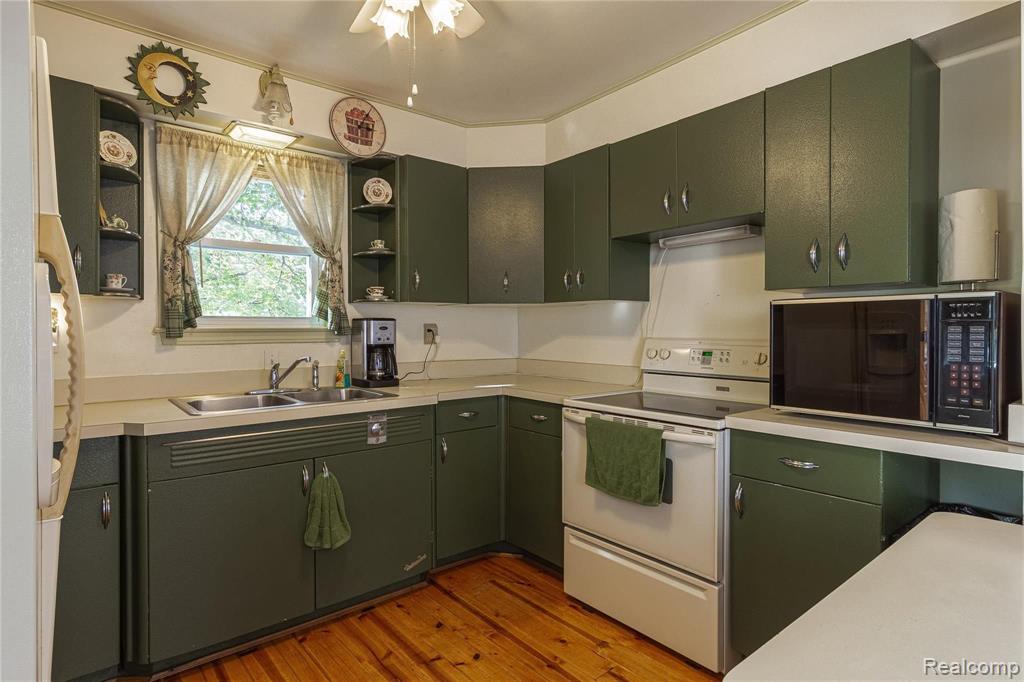 512 East Grand River Road Fowlerville, MI 48836 - Photo 8 of 23 Gallery Image 8