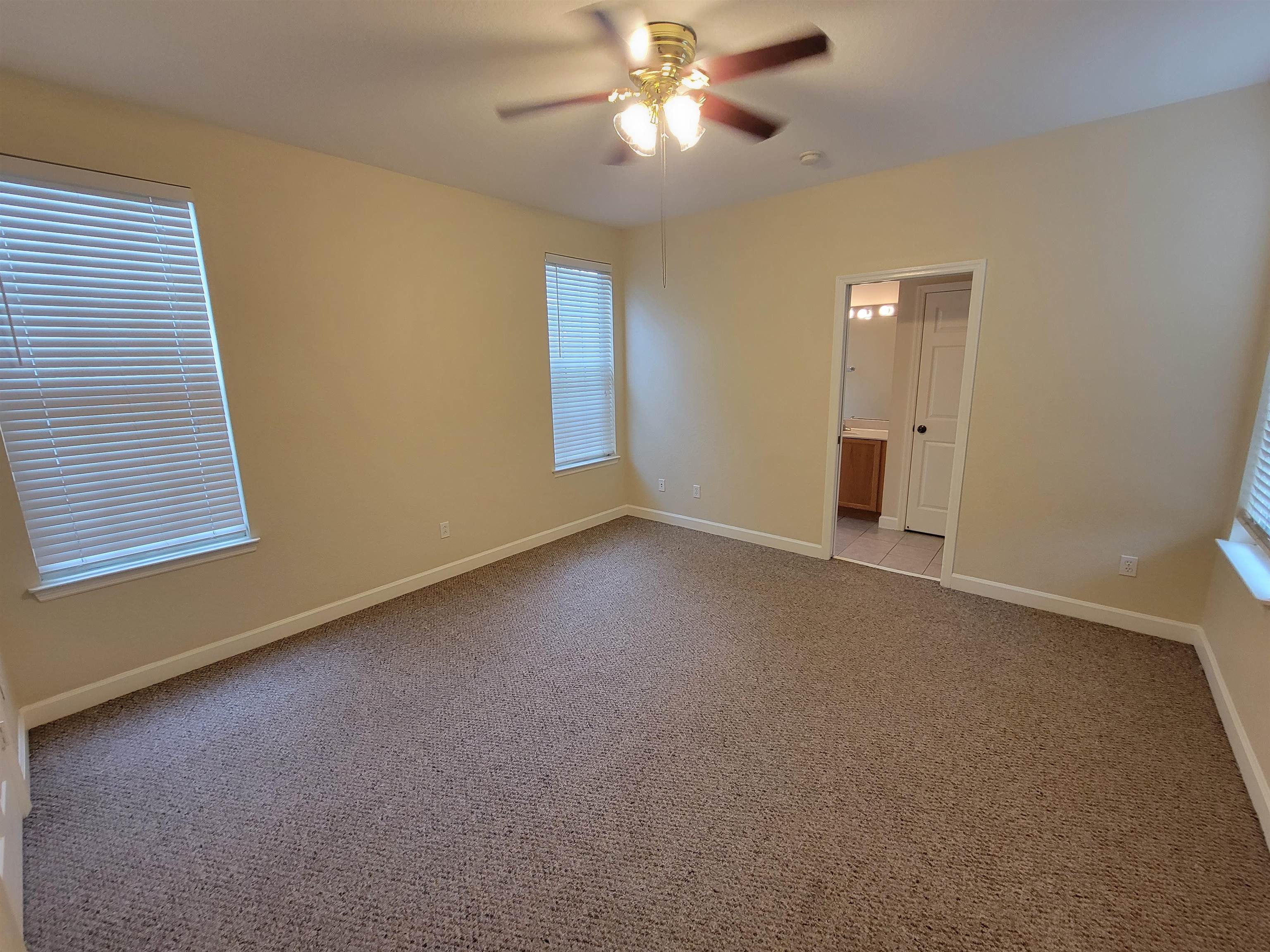 4247 Raleigh Way Tallahassee, FL 32311 - Photo 11 of 20