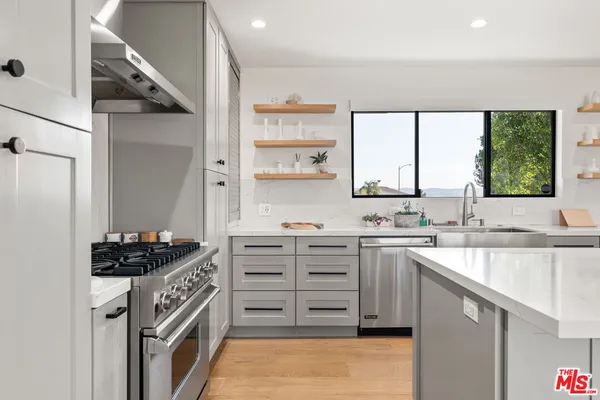 $7,700 | 8547 Shoup Avenue, West Hills, CA 91304