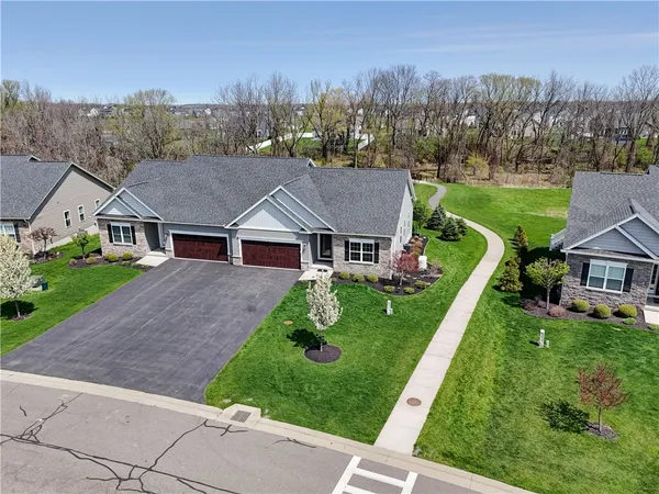 $499,900 | 5972 Monarch Drive, Farmington, NY 14425