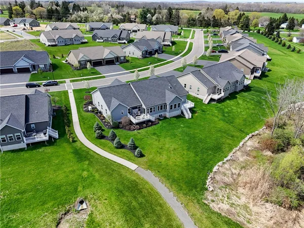 $499,900 | 5972 Monarch Drive, Farmington, NY 14425