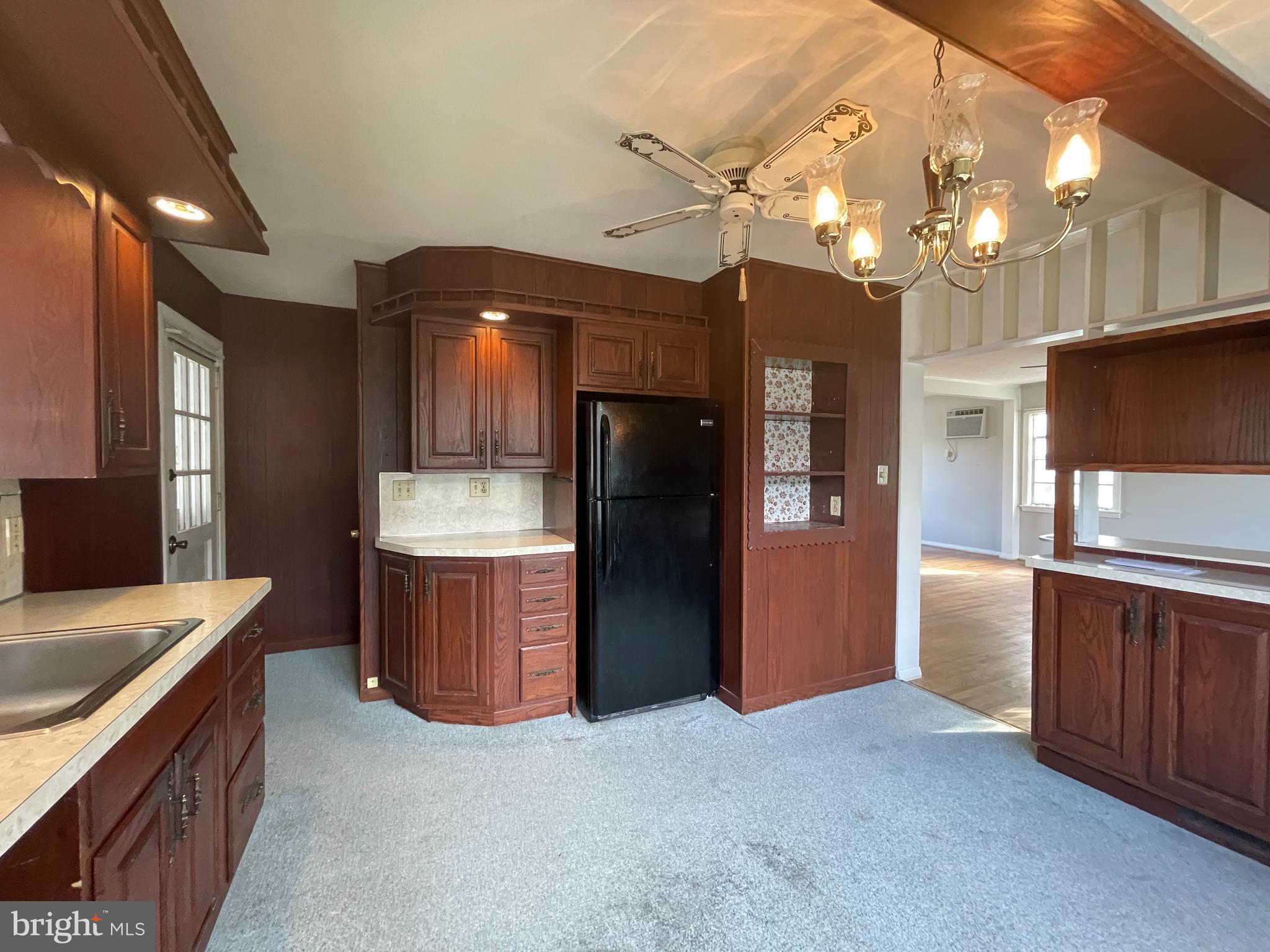 104 Gerald Avenue Reading, PA 19607 - Photo 13 of 42 Kitchen