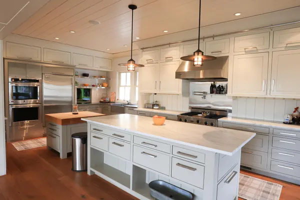 $2,500,000 | 9350 Forest Road, Cannon Falls, MN 55009