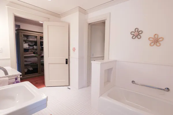 $2,500,000 | 9350 Forest Road, Cannon Falls, MN 55009