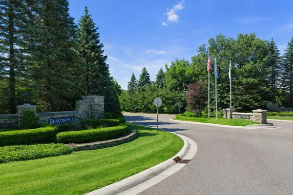 $619,000 | 2342 Ivy Hill Drive, Commerce Township, MI 48382