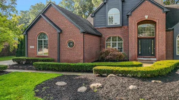 $619,000 | 2342 Ivy Hill Drive, Commerce Township, MI 48382