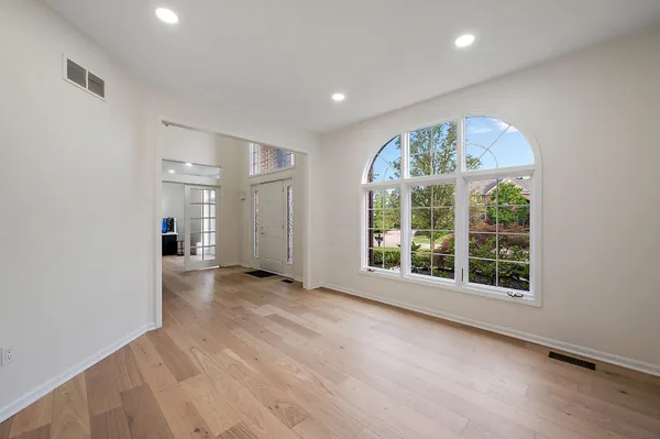 $619,000 | 2342 Ivy Hill Drive, Commerce Township, MI 48382