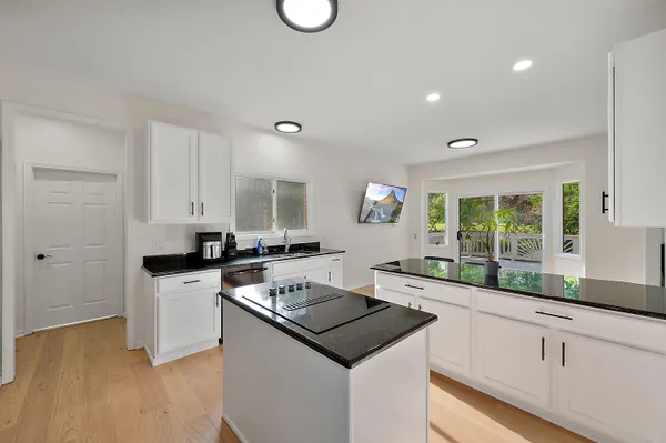 $619,000 | 2342 Ivy Hill Drive, Commerce Township, MI 48382