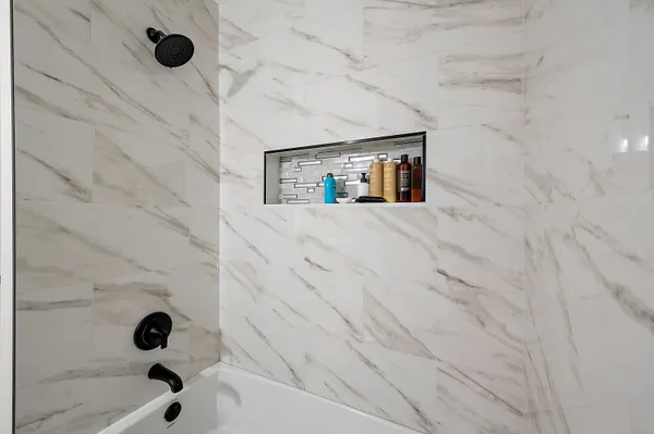 $619,000 | 2342 Ivy Hill Drive, Commerce Township, MI 48382