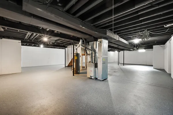 $619,000 | 2342 Ivy Hill Drive, Commerce Township, MI 48382