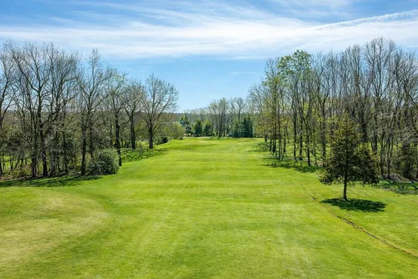 $619,000 | 2342 Ivy Hill Drive, Commerce Township, MI 48382