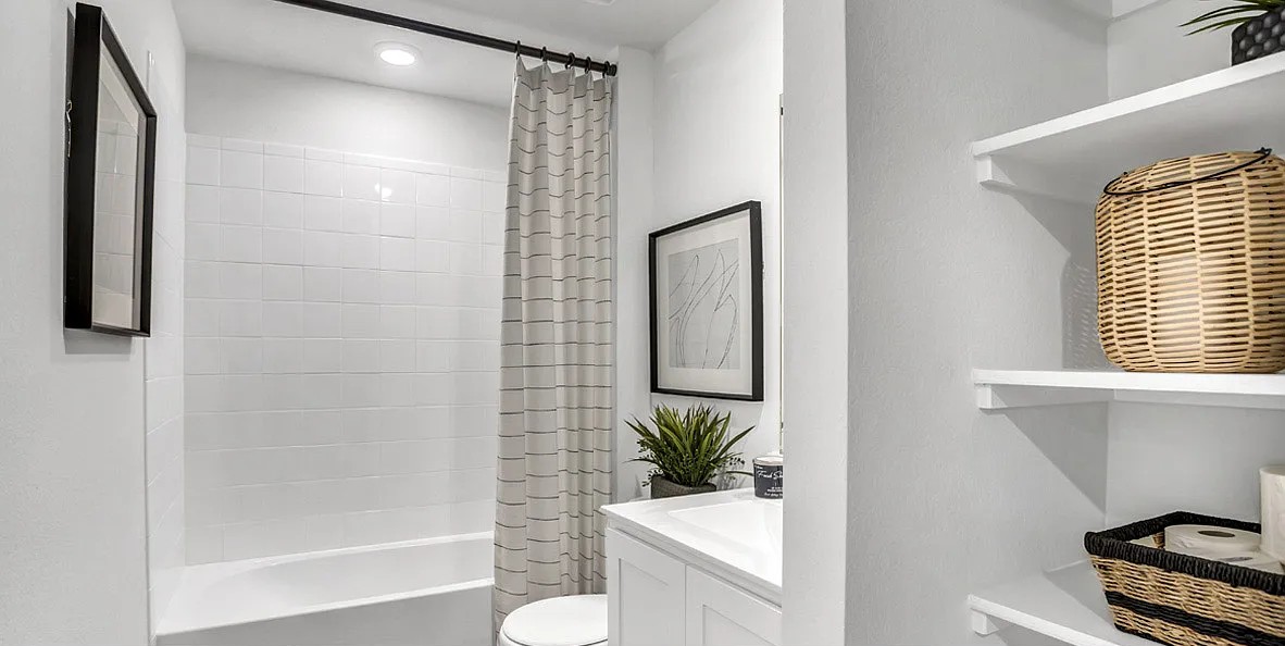 11524 Rush Lane Elgin, TX 78621 - Photo 17 of 29 Bathroom with vanity and shower / tub combo with curtain