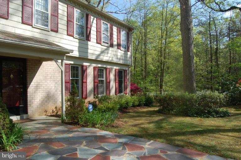 2511 Goldcup Lane Reston, VA 20191 - Photo 2 of 22 Exterior #2