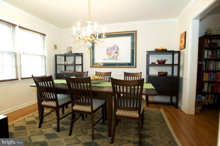 2511 Goldcup Lane Reston, VA 20191 - Photo 9 of 22 Dining Room