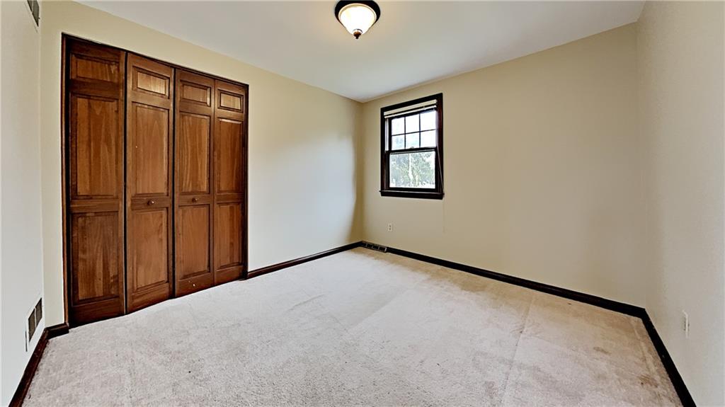 163 Logan Road Gibsonia, PA 15044 - Photo 16 of 25 Gallery Image 16