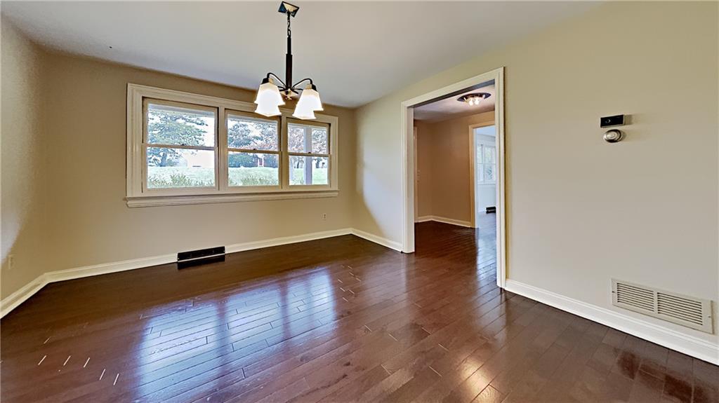 163 Logan Road Gibsonia, PA 15044 - Photo 5 of 25 Gallery Image 5