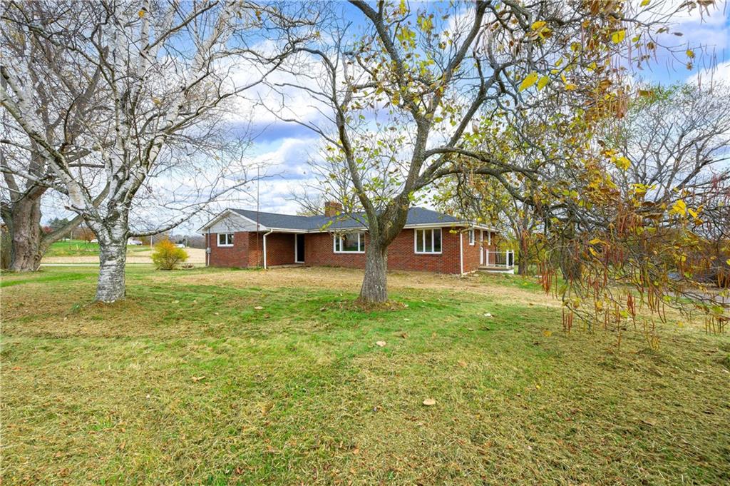 183 Eagle Mill Road Butler, PA 16001 - Photo 2 of 30 Gallery Image 2