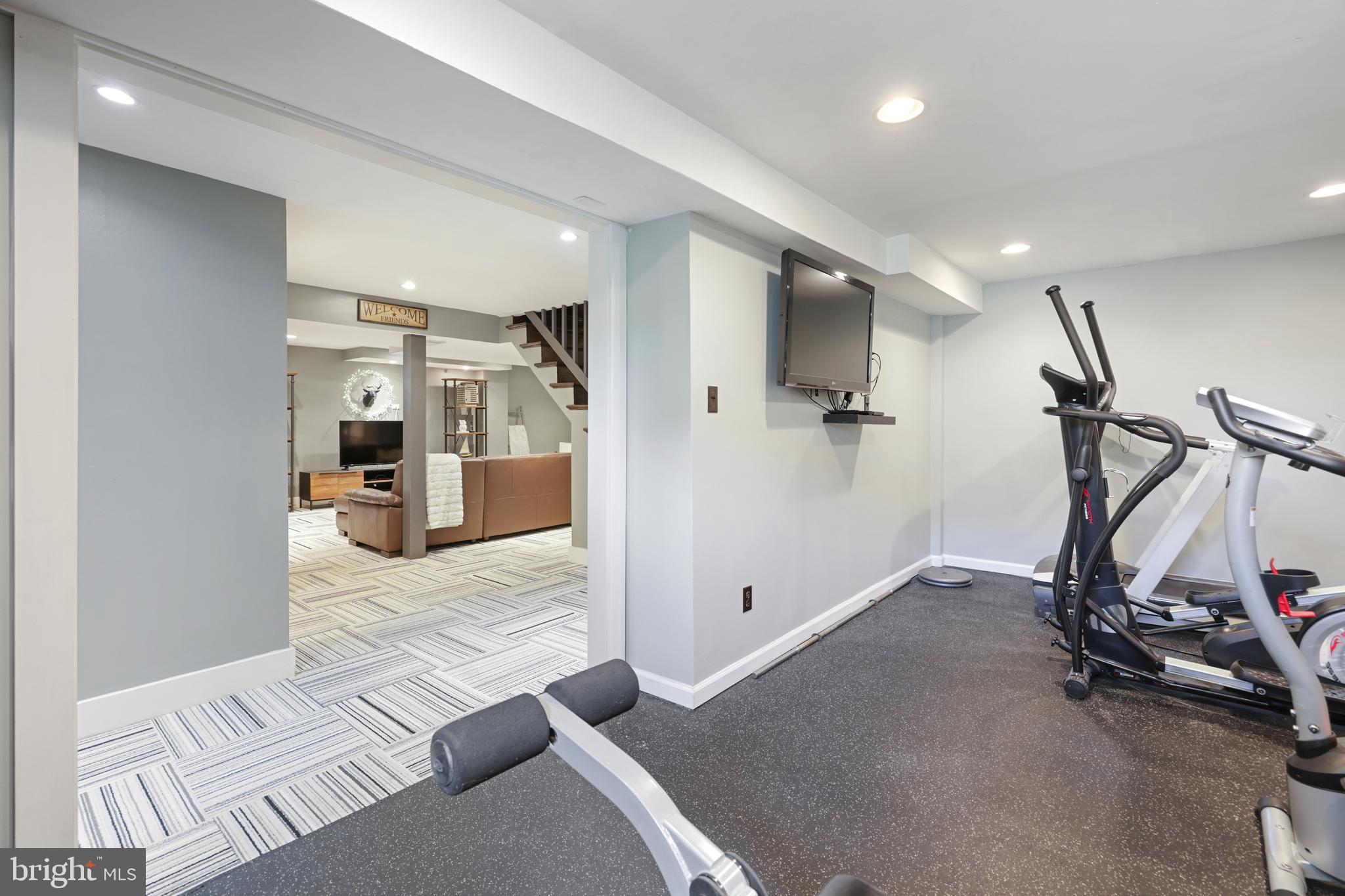 1906 Lamson Place McLean, VA 22101 - Photo 41 of 50