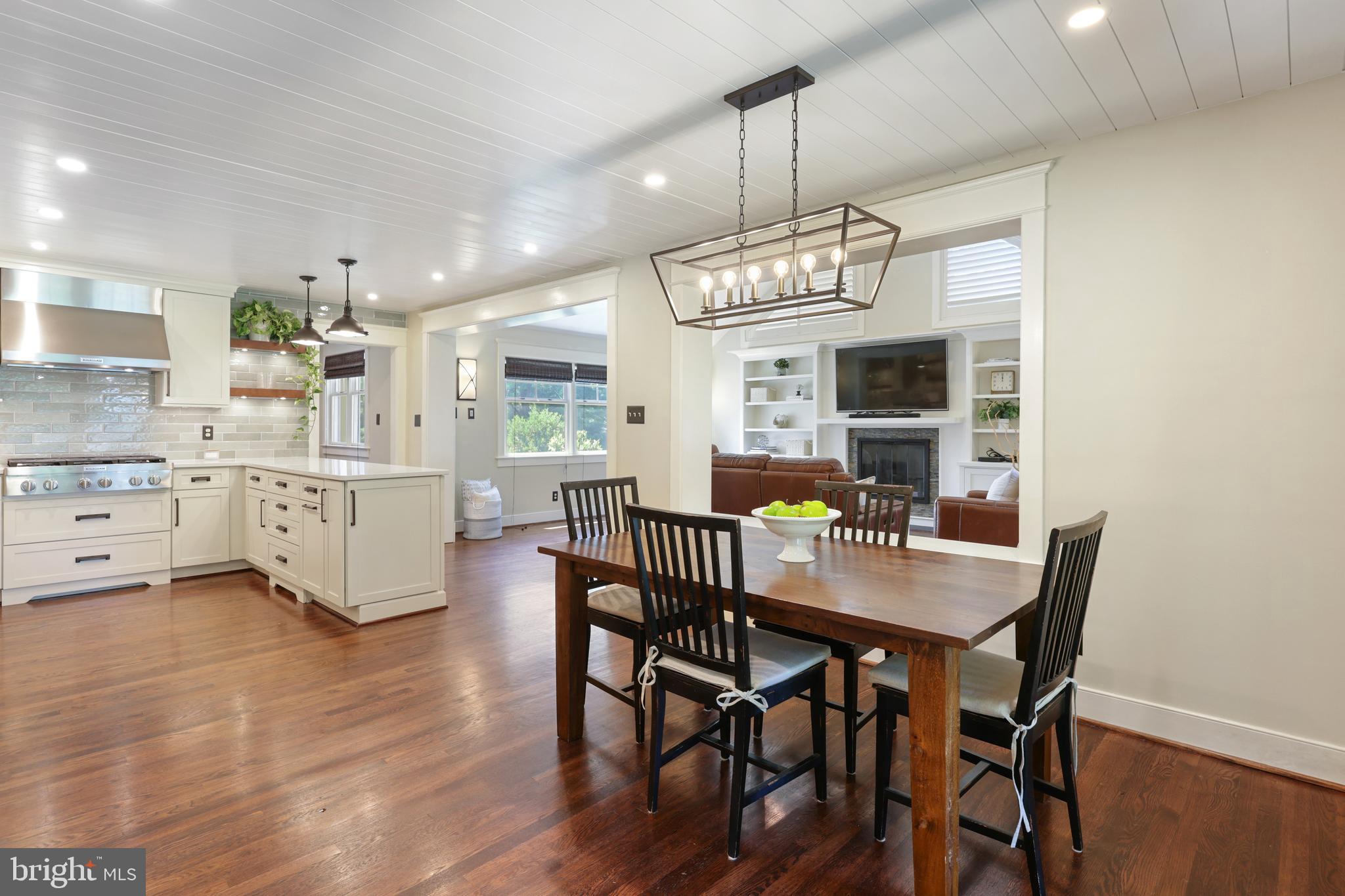 1906 Lamson Place McLean, VA 22101 - Photo 5 of 50