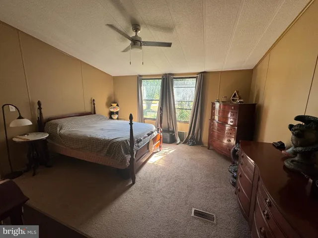 $239,900 | 305 Seven Stars Road, Gettysburg, PA 17325