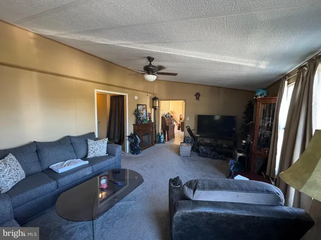 $239,900 | 305 Seven Stars Road, Gettysburg, PA 17325