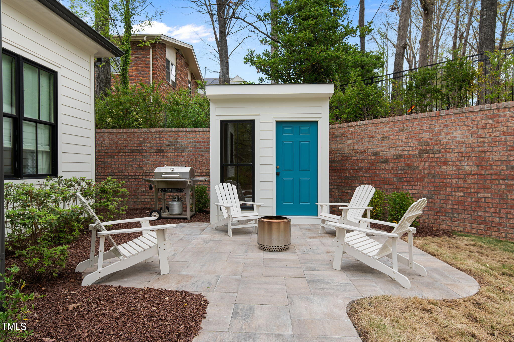 4402 Pitt Street Raleigh, NC 27609 - Photo 19 of 62 46-web-or-mls-DSC_9362