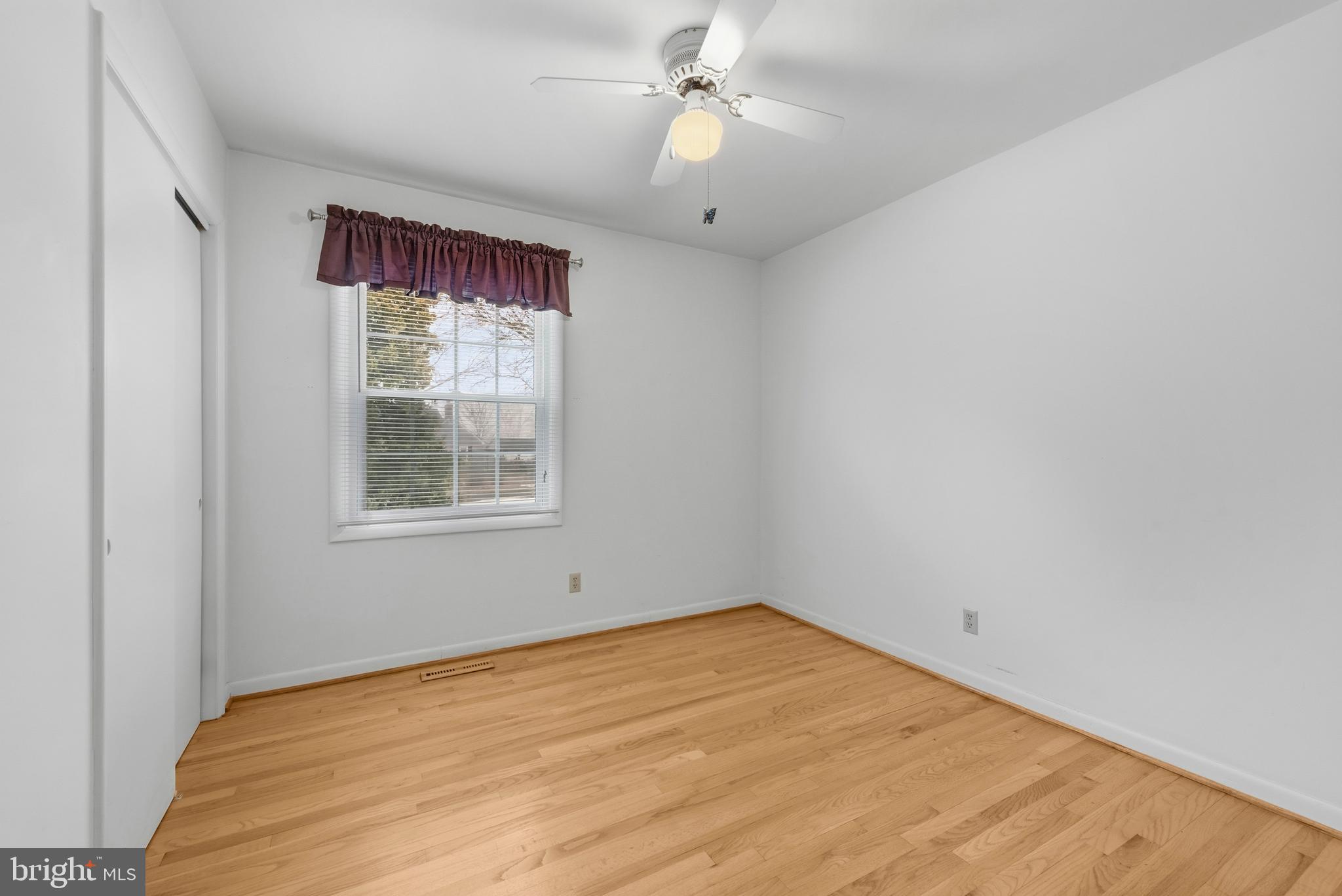 1809 Miller Road Cockeysville, MD 21030 - Photo 17 of 33 3rd bedroom