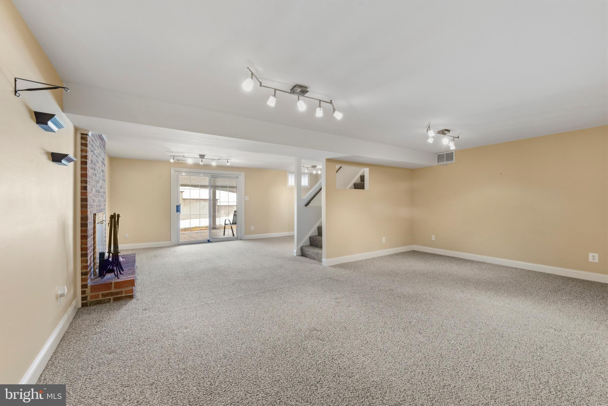 1809 Miller Road Cockeysville, MD 21030 - Photo 23 of 33