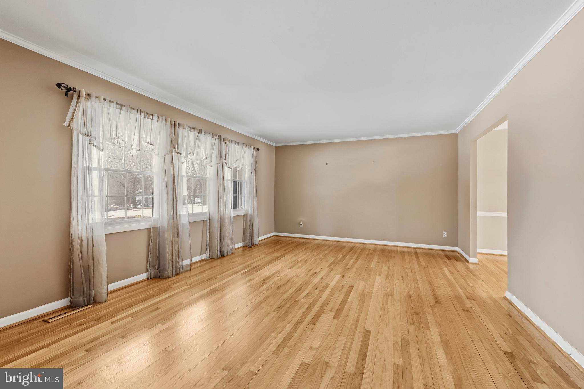 1809 Miller Road Cockeysville, MD 21030 - Photo 5 of 38 Living room with beautiful hardwoods