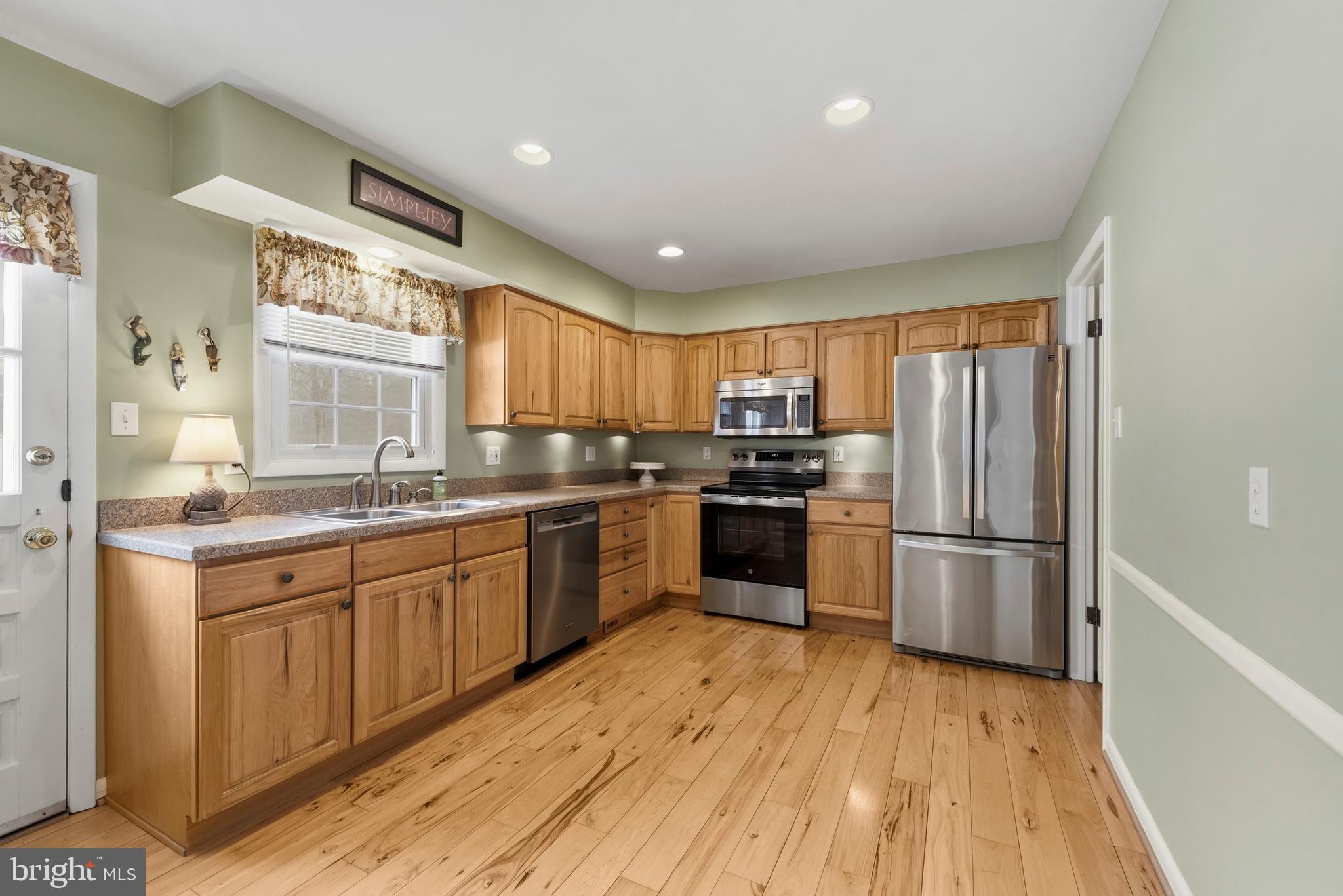 1809 Miller Road Cockeysville, MD 21030 - Photo 10 of 33