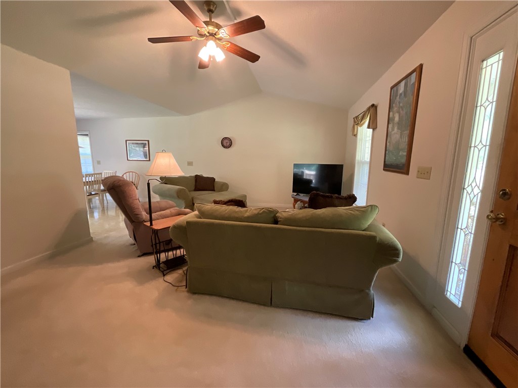 150 Clydesdale Road Seneca, SC 29678 - Photo 7 of 37 Gallery Image 7
