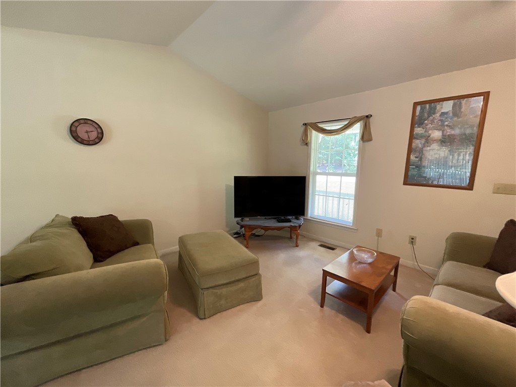 150 Clydesdale Road Seneca, SC 29678 - Photo 10 of 37 Gallery Image 10