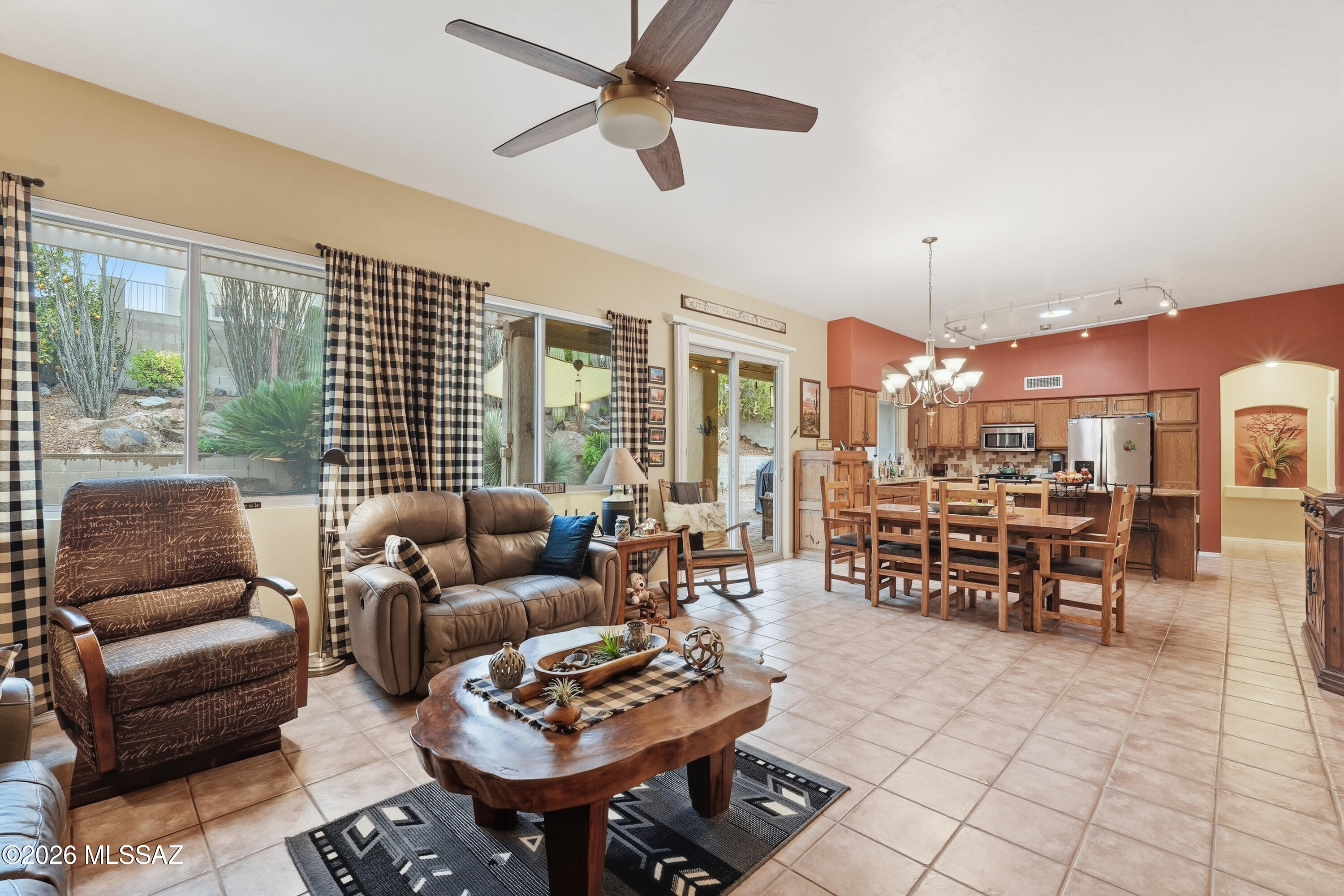 498 West Windowmaker Road Tucson, AZ 85737 - Photo 12 of 47