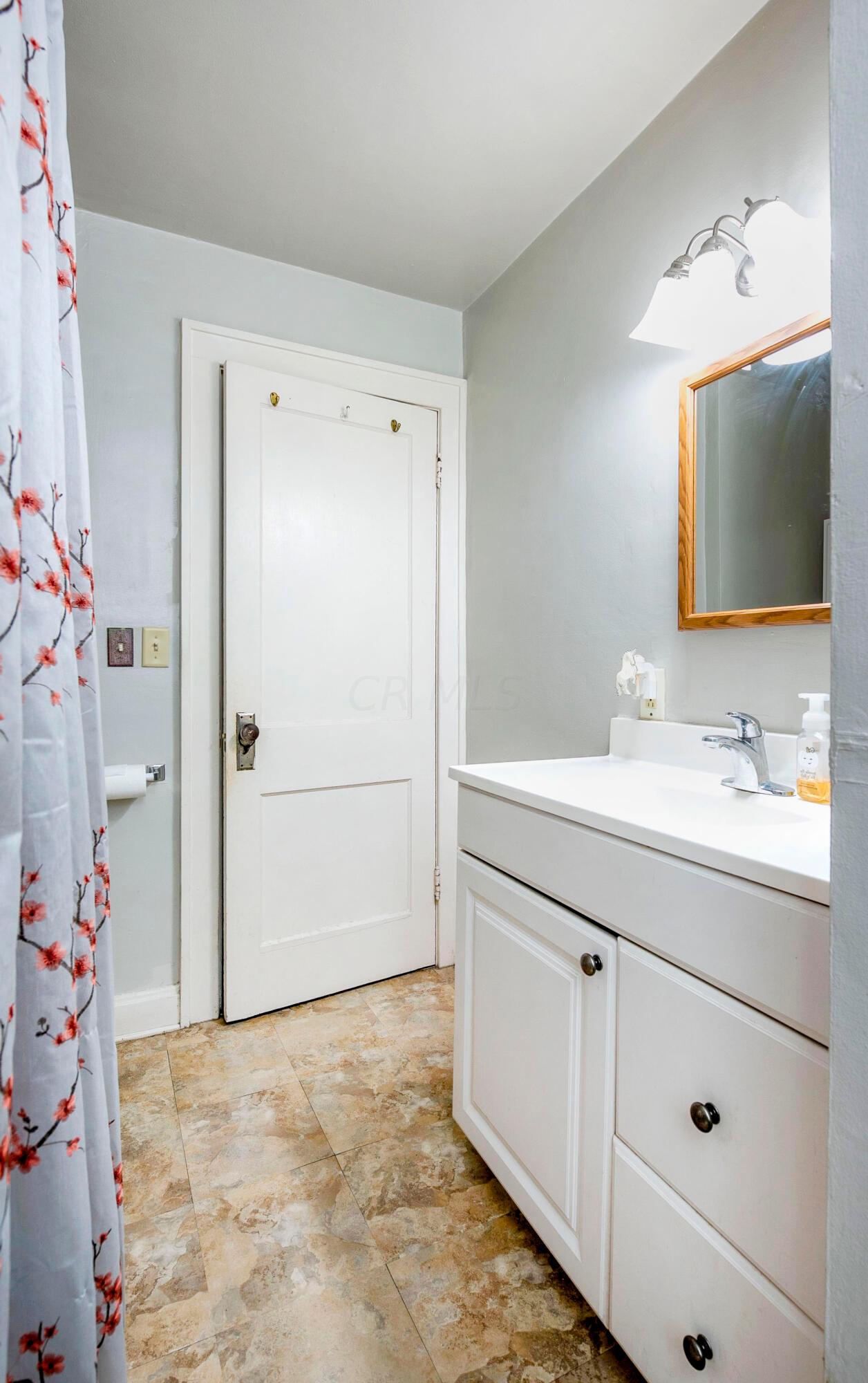 128-130 West Pacemont Road Columbus, OH 43202 - Photo 32 of 45 Gallery Image 32
