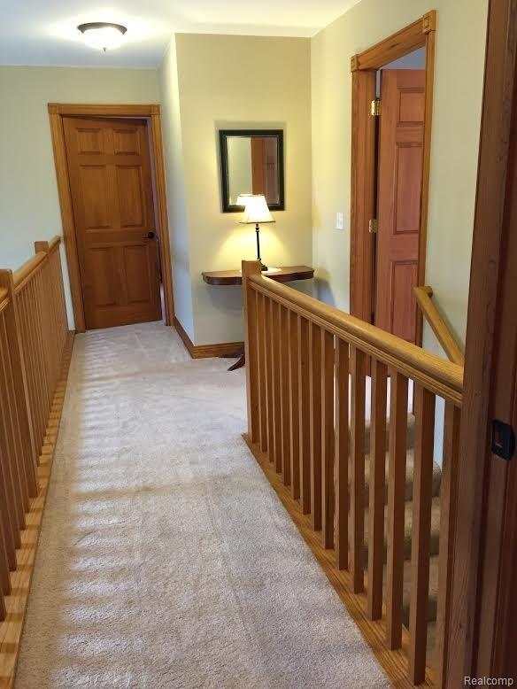 925 West Marr Road Howell, MI 48855 - Photo 16 of 35 Upper hallway.jpg