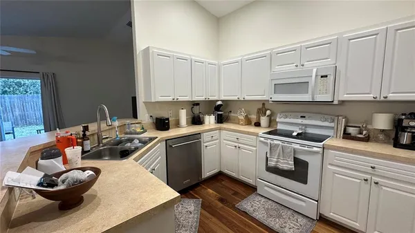 $275,000 | 906 Southeast 5th Street, Mulberry, FL 33860