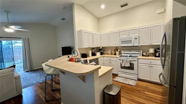 $275,000 | 906 Southeast 5th Street, Mulberry, FL 33860