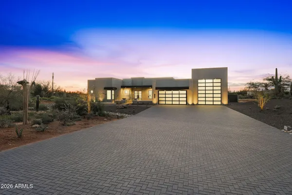 $1,680,000 | 1632 West Lavitt Lane, Phoenix, AZ 85086