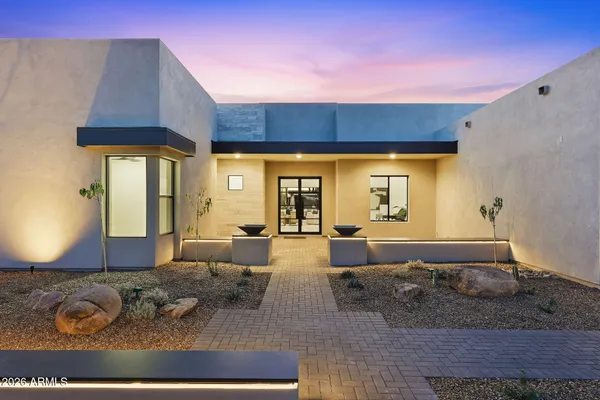 $1,680,000 | 1632 West Lavitt Lane, Phoenix, AZ 85086
