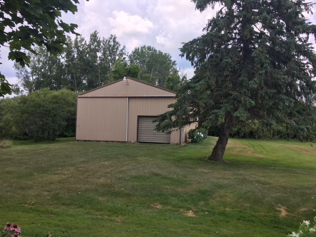 5748 West Brooks Road Shepherd, MI 48883 - Photo 21 of 25 1836801-20.JPG