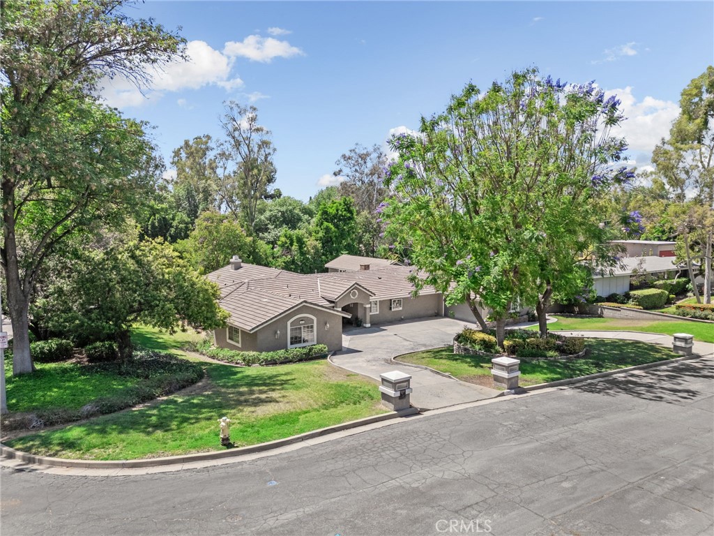 7455 Jola Drive Riverside, CA 92506 - Photo 11 of 130