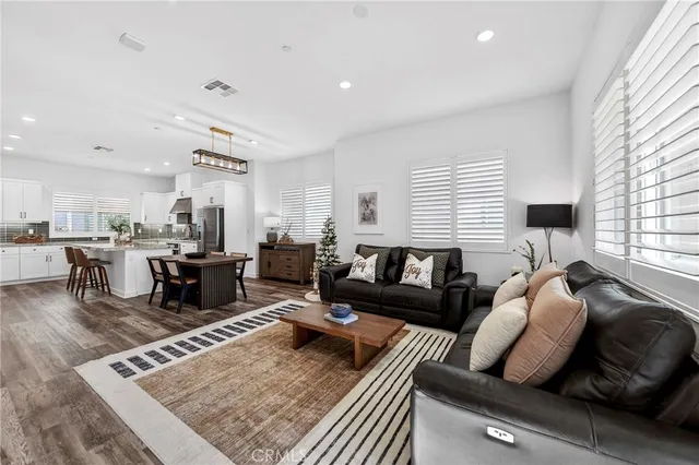 $1,049,500 | 1884 South Westside Drive, Anaheim, CA 92805