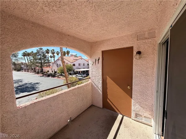 $1,450 | 7570 West Flamingo Road, Unit 231, Las Vegas, NV 89147