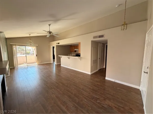 $1,450 | 7570 West Flamingo Road, Unit 231, Las Vegas, NV 89147