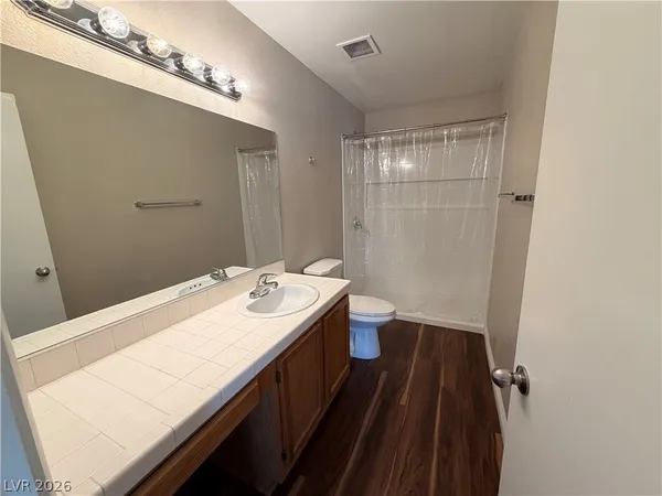 $1,450 | 7570 West Flamingo Road, Unit 231, Las Vegas, NV 89147