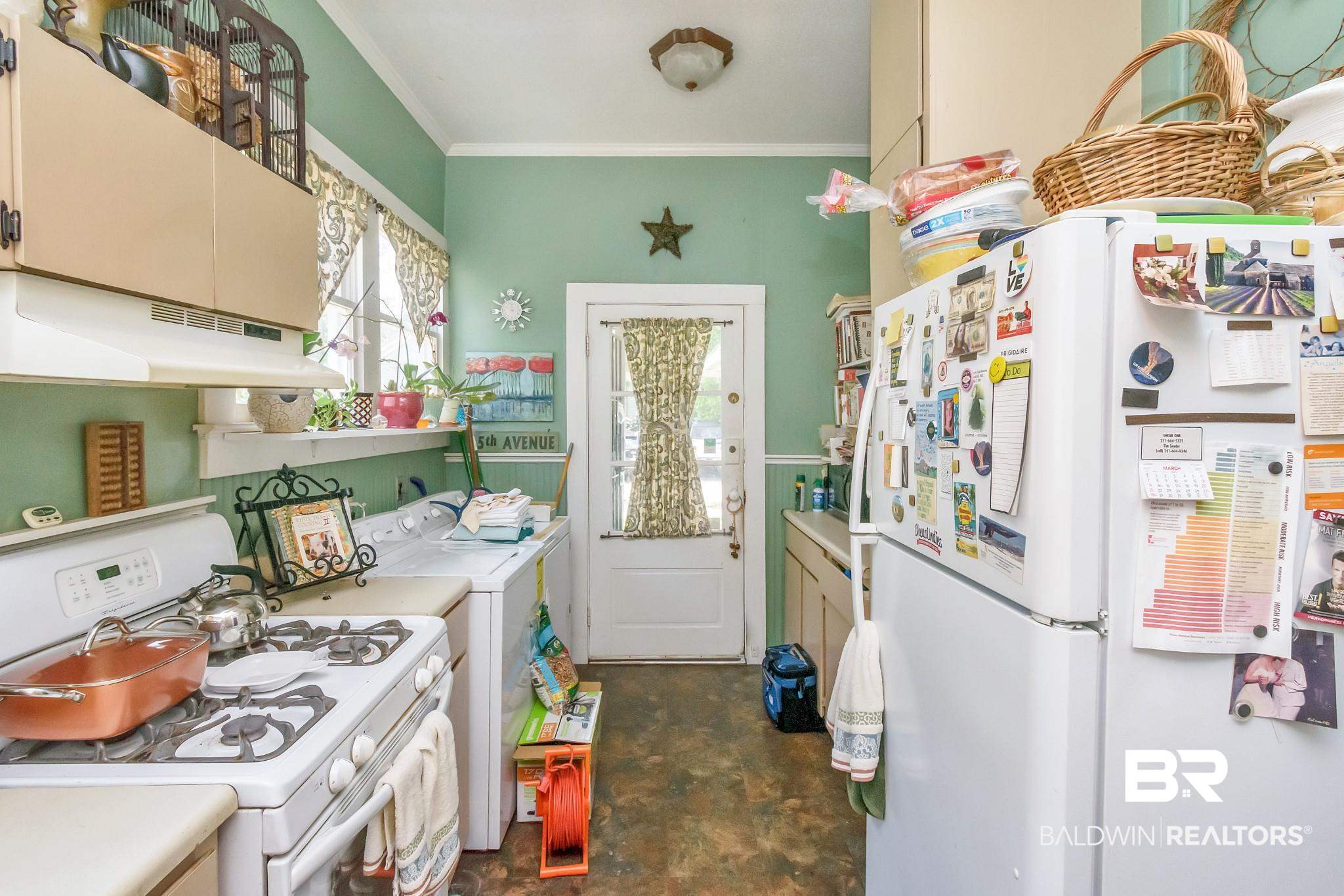 208 George Street Mobile, AL 36604 - Photo 11 of 43