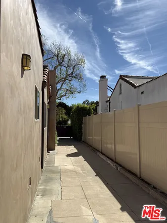 a view of a pathway