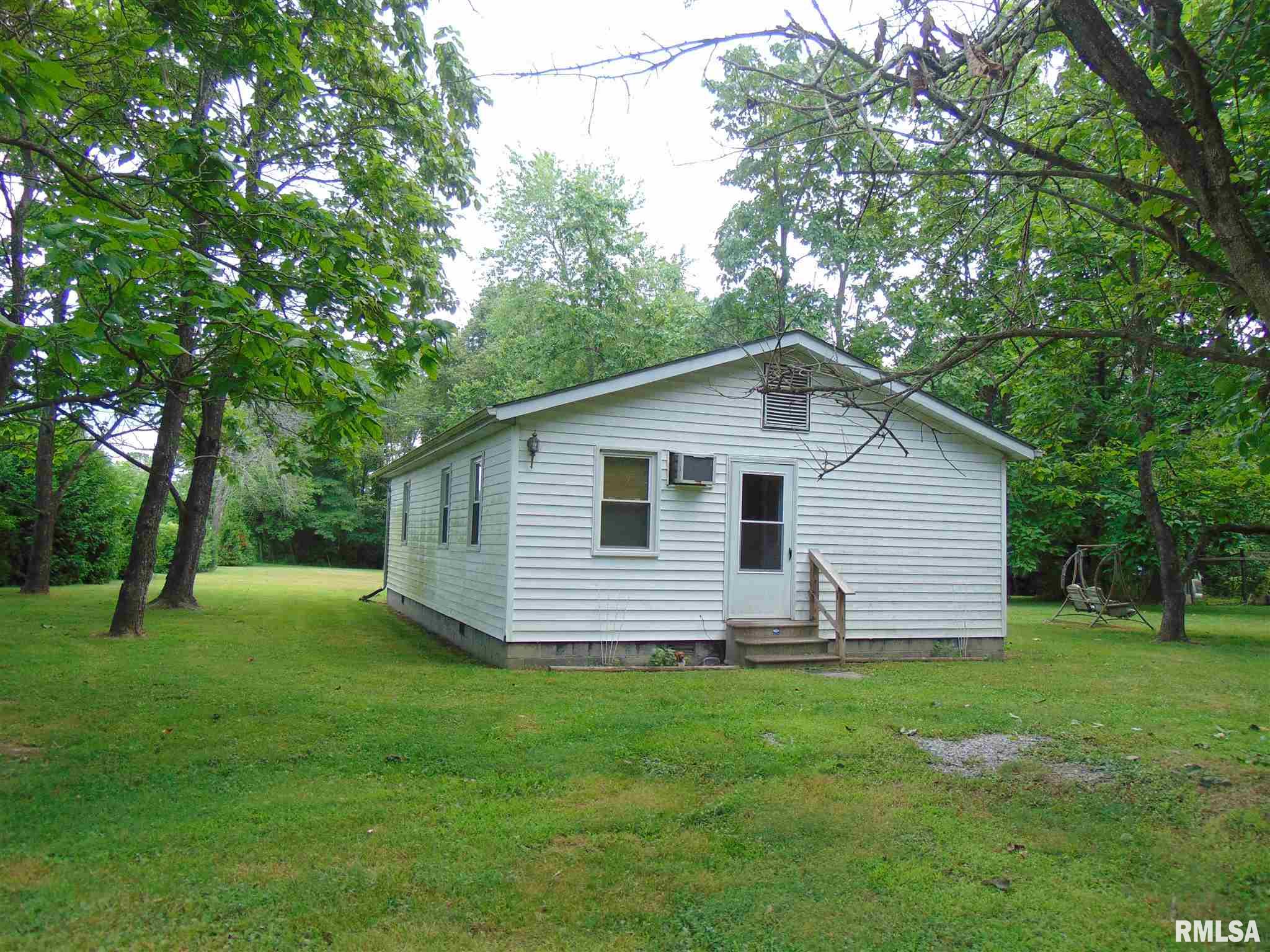 15976 North Bend Road Carterville, IL 62918 - Photo 1 of 29 Gallery Image 1